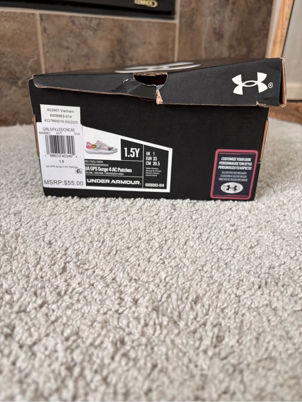 Under Armour surge 4 girls patch shoes